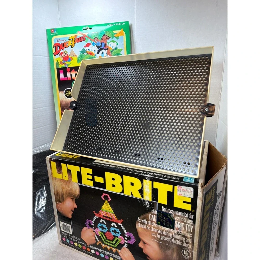 VTG‎ 1981 Lite Brite w Orig Box 92 Blank Refill Guides Disney DuckTales NO PEGS
